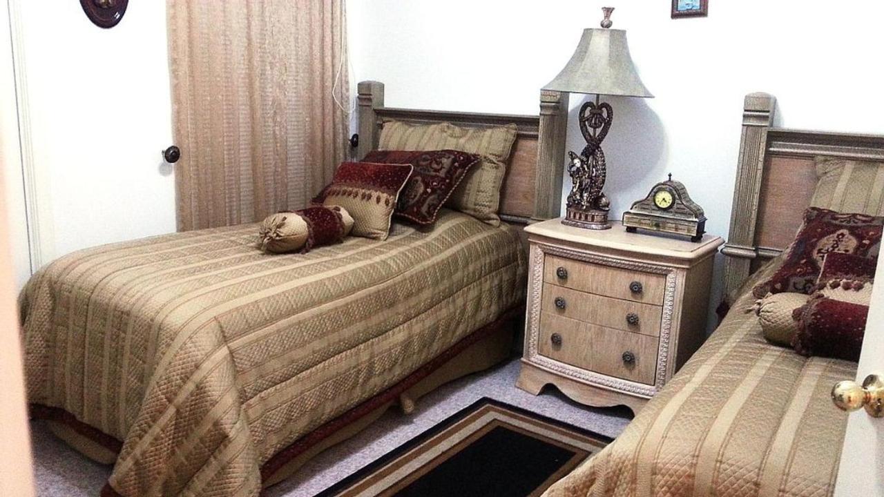 Beautifully Furnished 3Bd 2Br Pool Gated Condo In Mcallen, Tx Фарр Екстер'єр фото